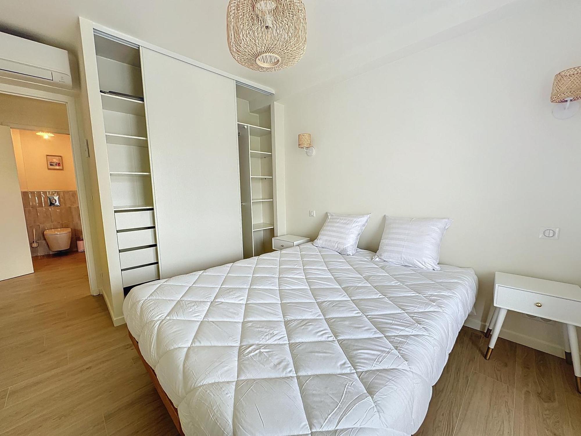 63m2 Grande Terrasse, Climatisation & Parking, 2br Cannes